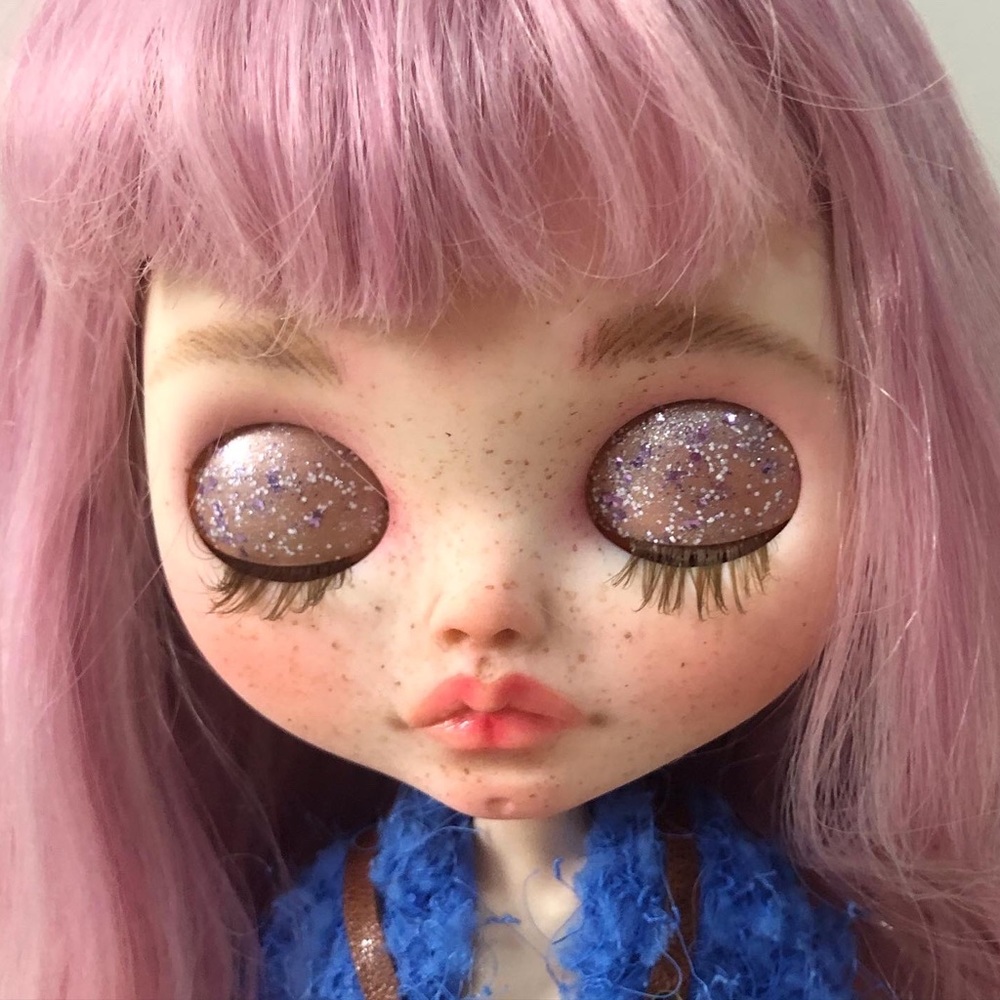 Blythe - Picture 3 of 10